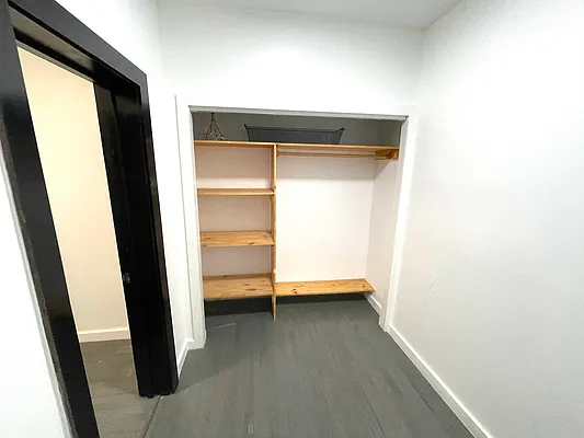 Rented by Hirsch Enterprises Incorporated | media 18