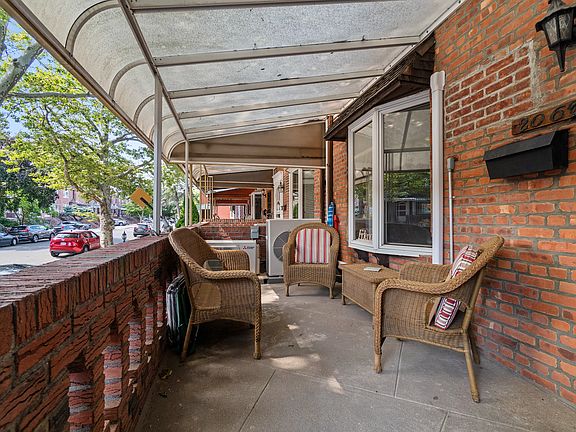3rd image of 2067 Bragg St #1