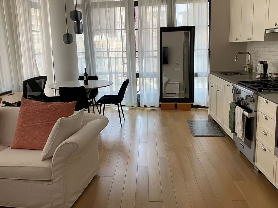 1st image of 50 W 30th St #8C