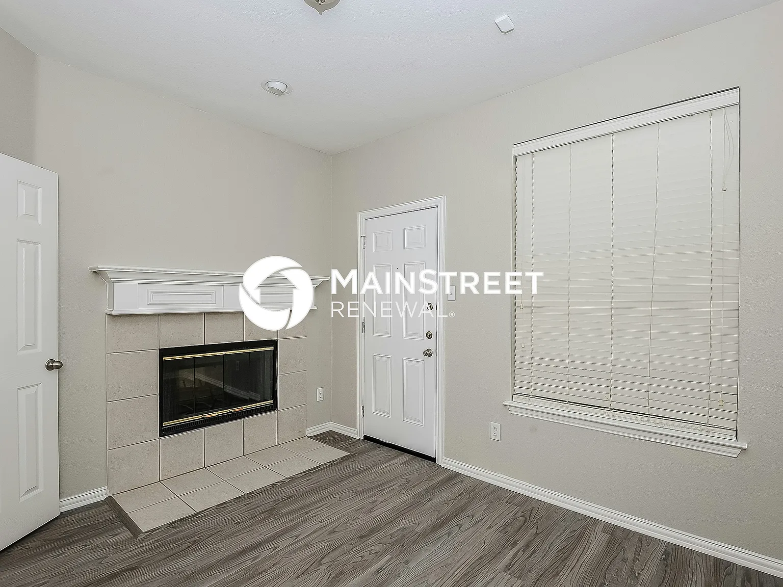 11749 Ficus Dr — Photo 4