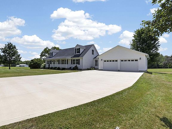 5th image of 6017 Van Fossen Rd