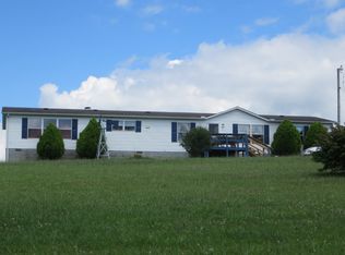 2432 Graham Cemetery Rd, Clarksville, TN 37043