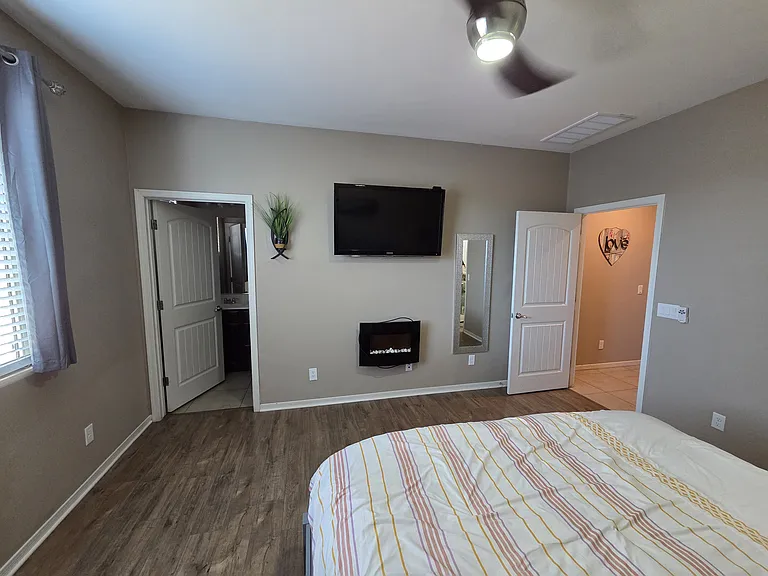 2122 W Ephesus Ct — Photo 12
