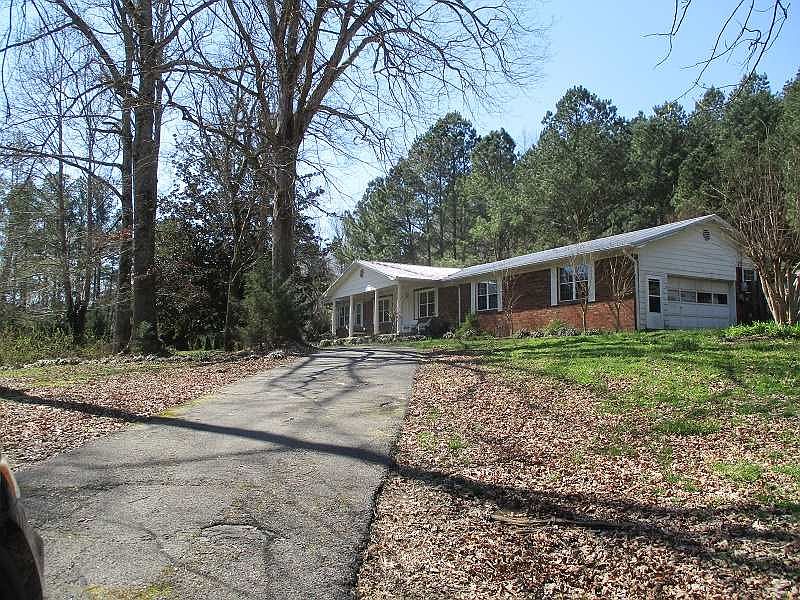 1st image of 119 Dogwood Trl NE