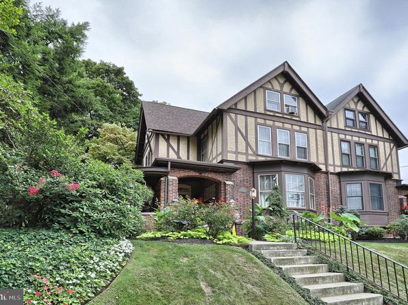 8 E Chestnut St Lebanon Pa 17042 Zillow