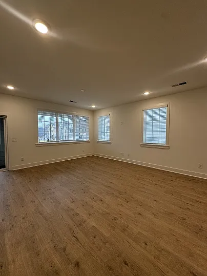 504 Edwin Street - 1 — Photo 2