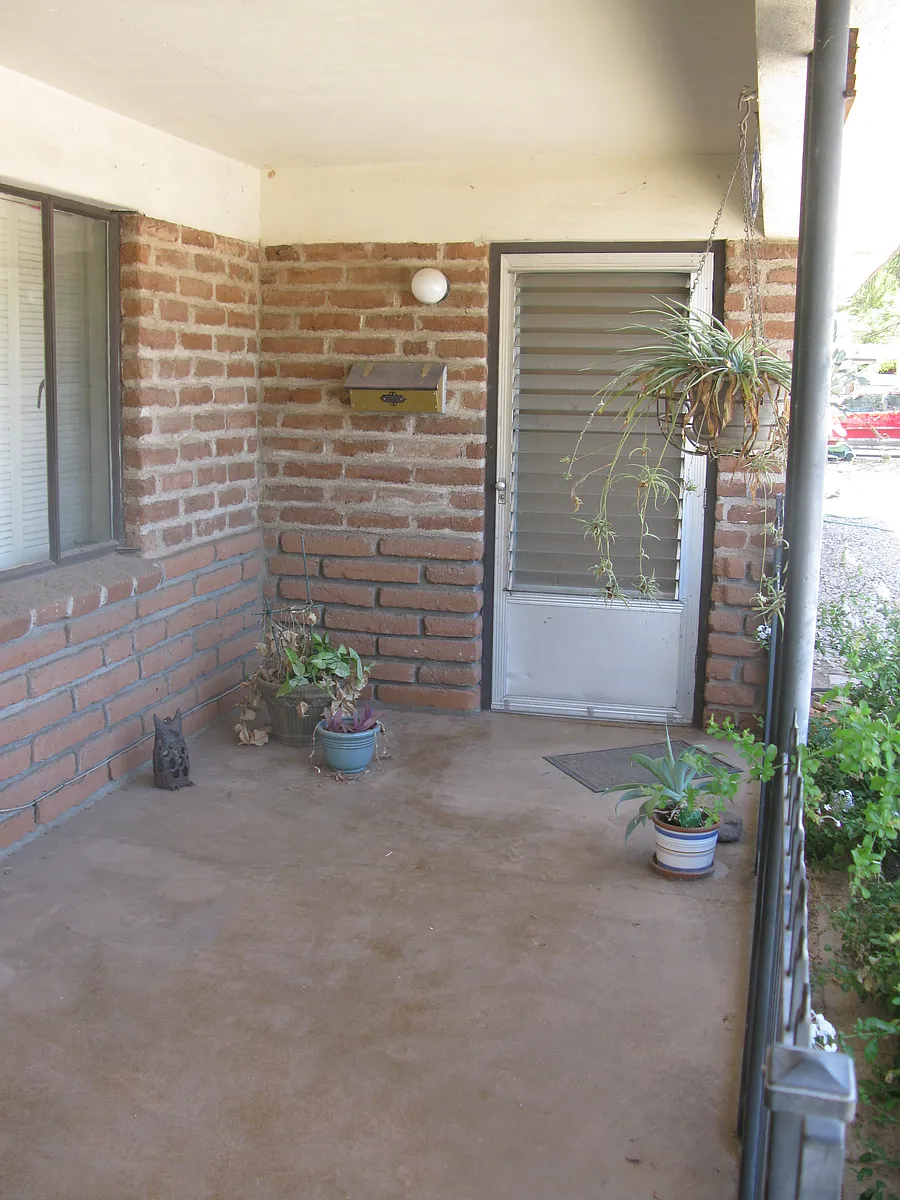 Front Door Entrance, covered front porch - 1907 N Forgeus Ave