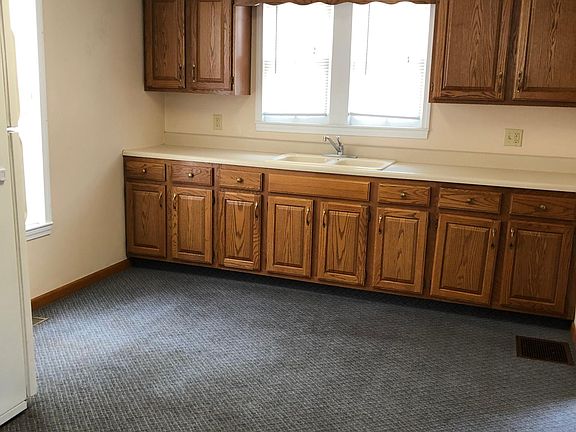 2nd image of 404 McKinley Ave