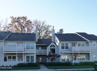 183 Pinetree Ct, Howell, NJ 07731