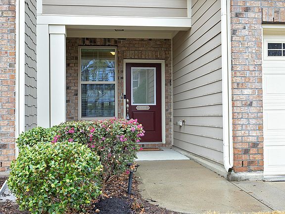 2nd image of 10111 Raven Tree Dr