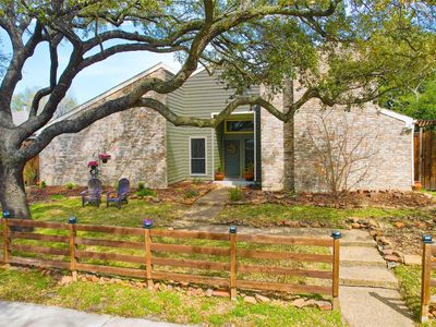 6023 Yellow Rock Trl, Dallas, TX, 75248