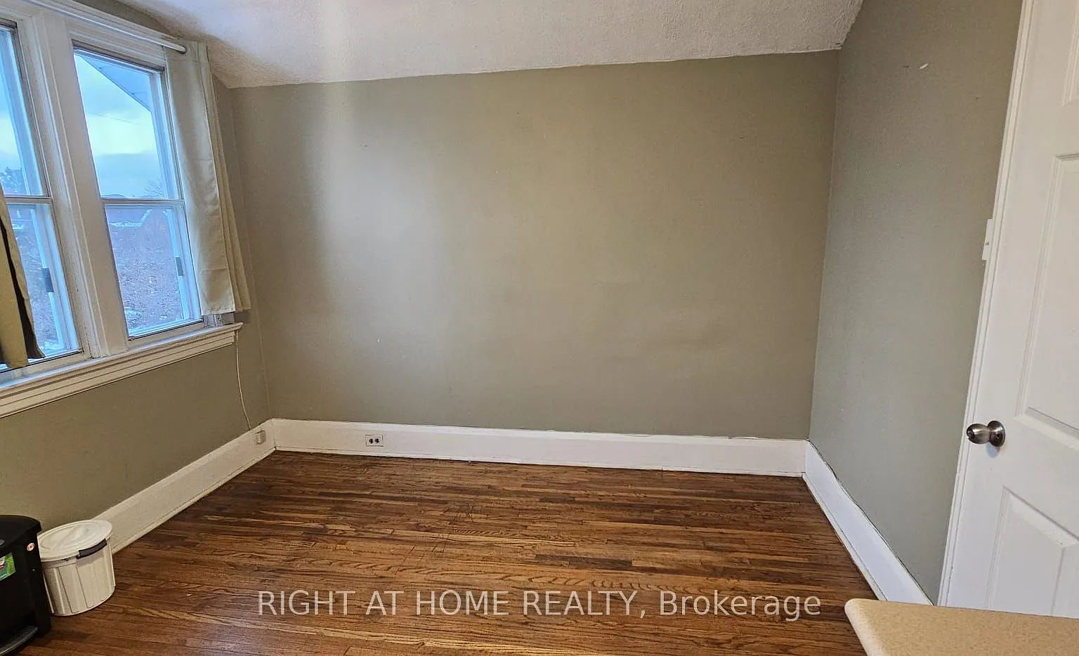 2 bed, $1,700 — Photo 3