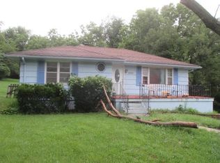 9800 E 43rd St, Kansas City, MO 64133