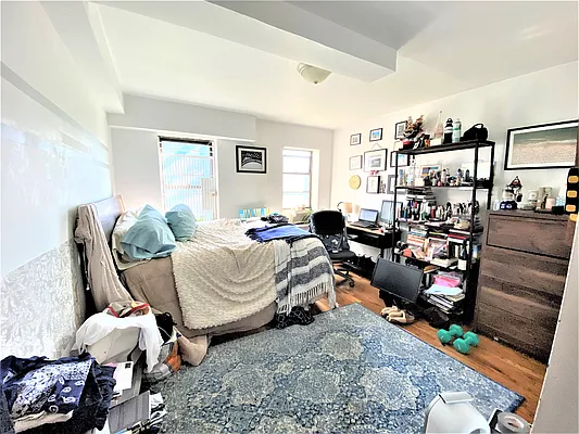 Rented by Douglas Elliman | media 35