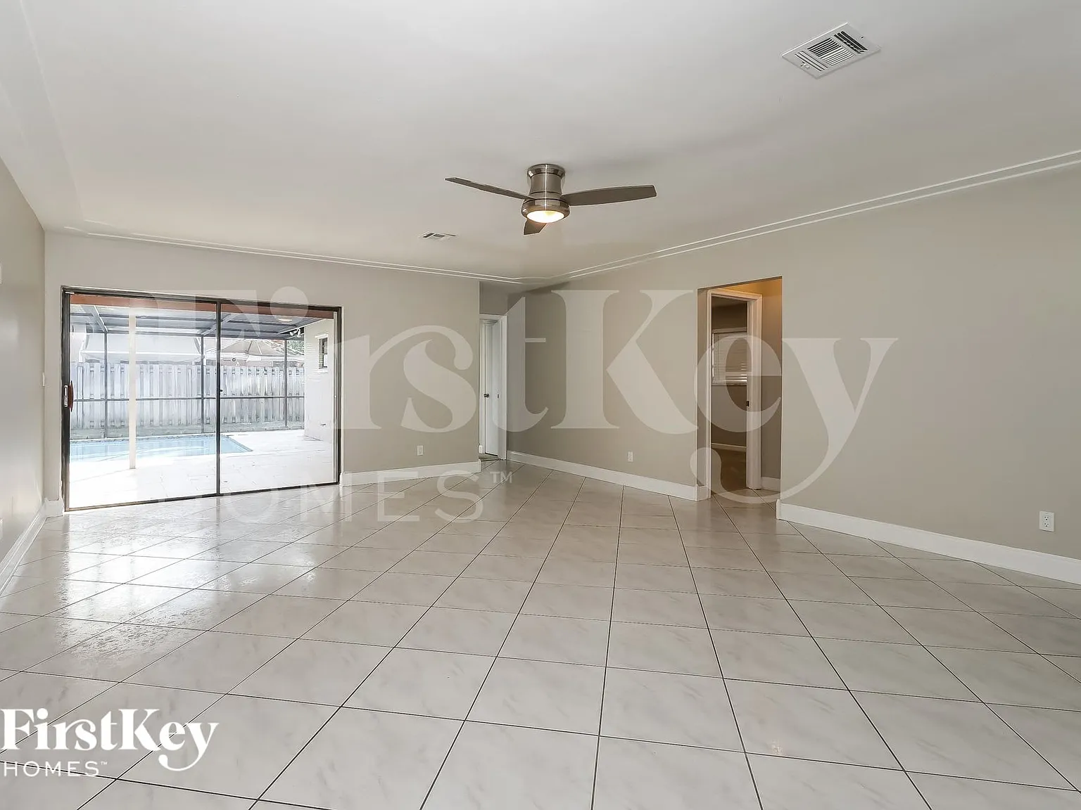 4 bed, 2.0 bath, 1484 sqft, $3,620 — Photo 3