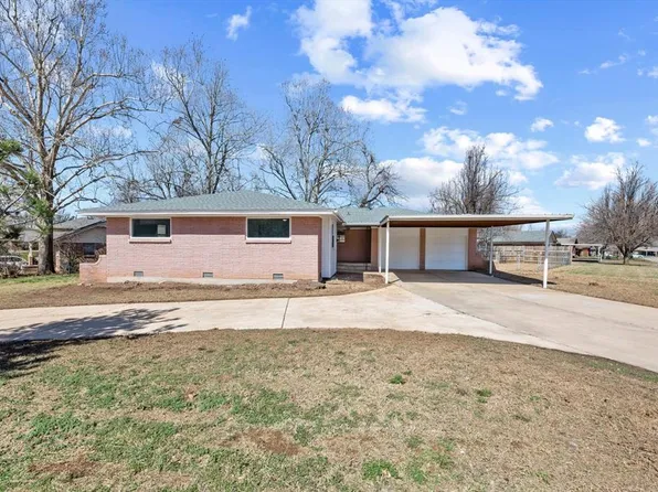 141 W Silver Meadow Dr, Midwest City, OK 73110