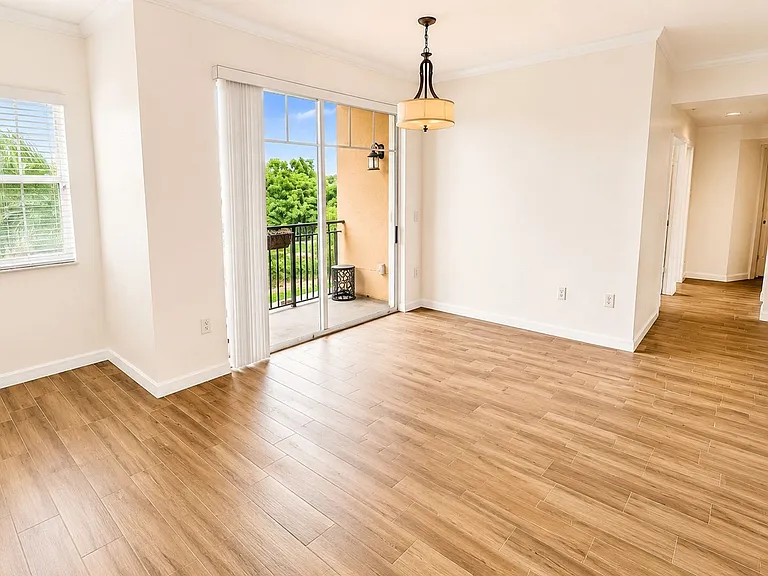 1064 N Tamiami Trl #1325 — Photo 7