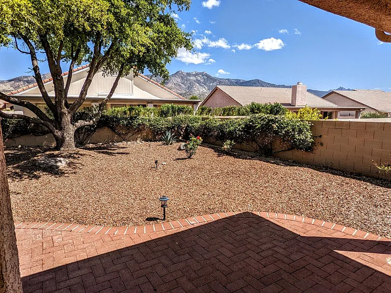 38135 S Rolling Hills Dr — Photo 27