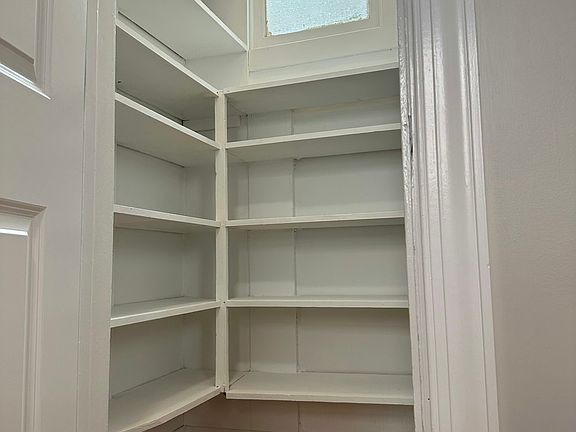 5th image of 121 W 1st St APT 5