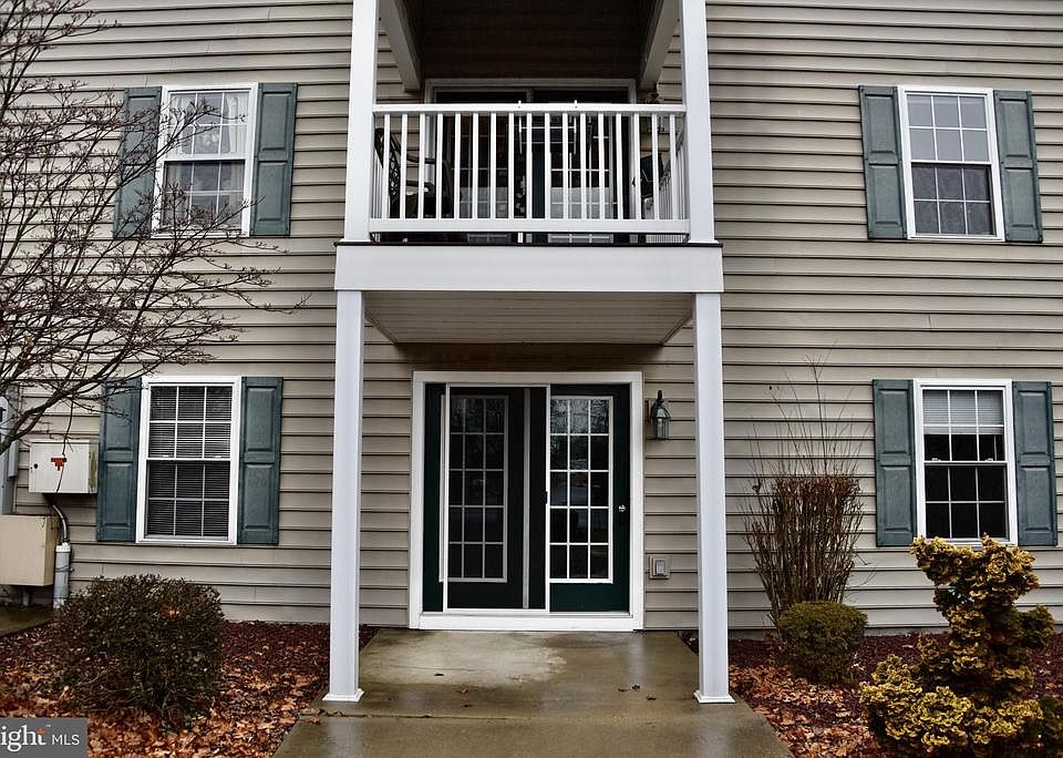 1st image of 531 W Penn Ave APT 8