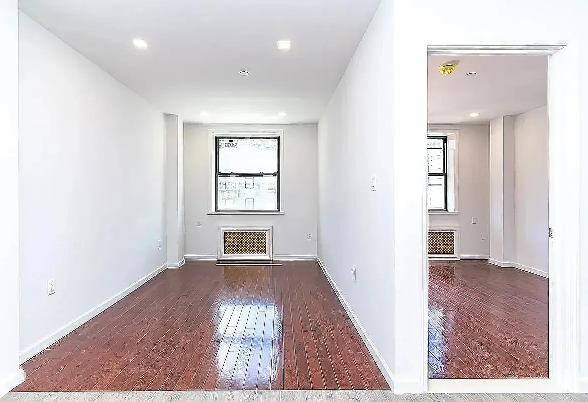 323 49th Street — Photo 2