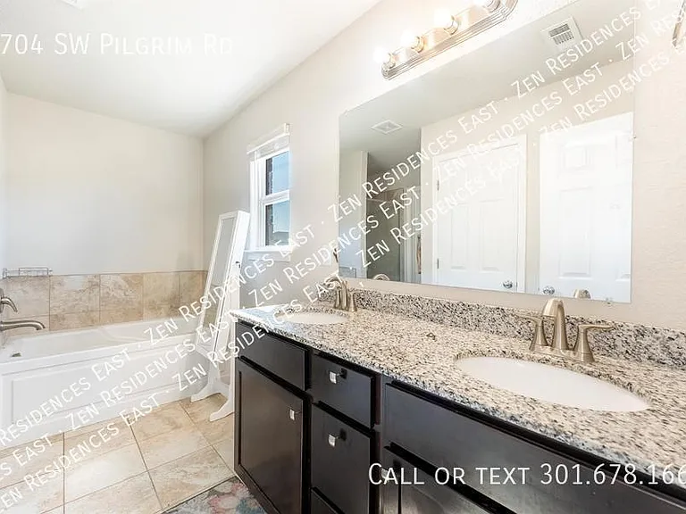 6704 SW Pilgrim Rd — Photo 22