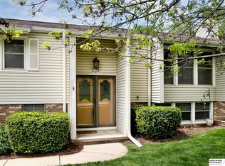 1374 S 143rd St, Omaha, NE 68144