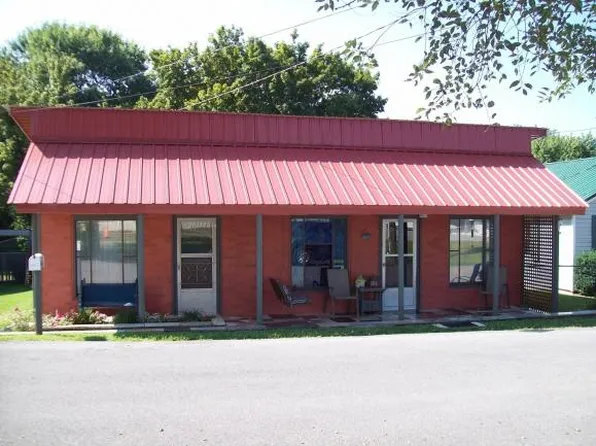 240 Fletcher Ave, Kingsport, TN 37665