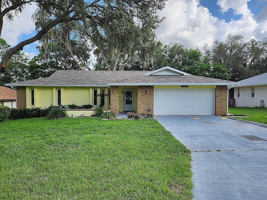 1st image of 5935 W Pine Cir