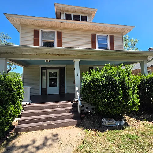 208 S Glenn St Photo 1