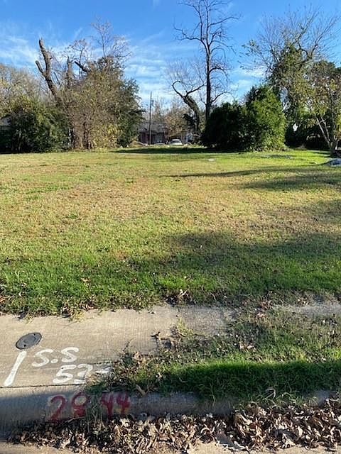 2nd image of 2844 Farragut St Lot 12