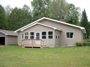 5461 Chippewa Ln, Hubbard Lake, MI 49747