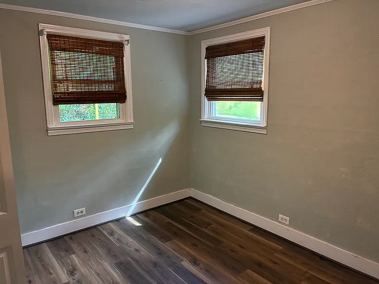 108 Virginia Ave — Photo 16