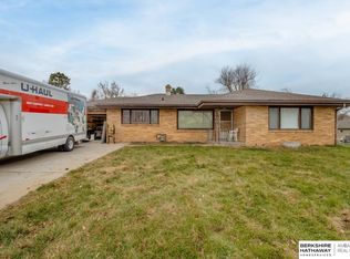 11521 N Post Rd, Omaha, NE 68112