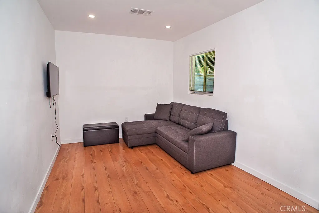 1 bed, 460 sqft, $1,750 — Photo 4