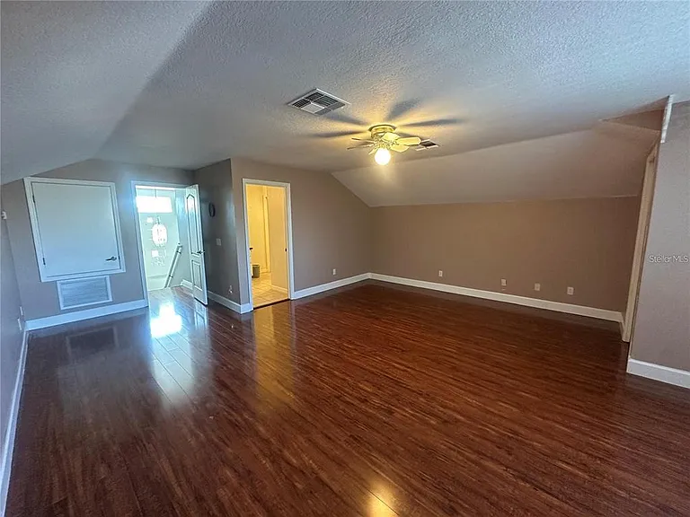 908 Spring Island Way — Photo 16