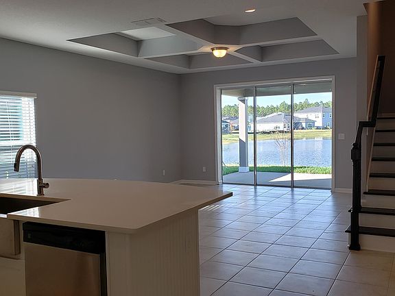 3rd image of 126 Lombard Way