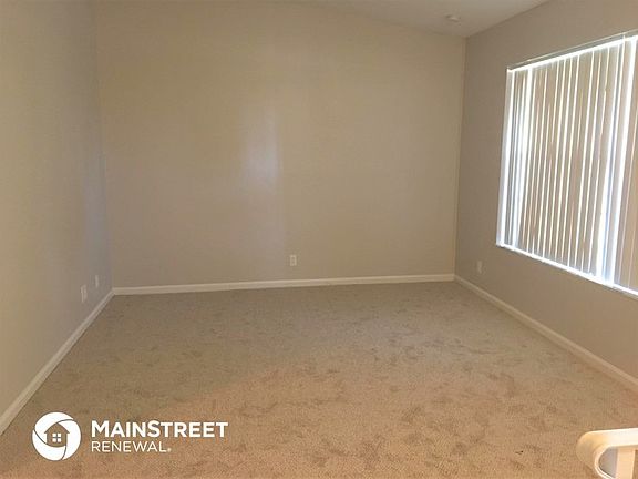 2nd image of 1175 Wynnedale Cir