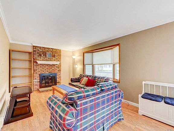 4th image of 84 Cypress Dr