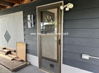 21304 3rd Ave S #A, Seattle, WA 98198