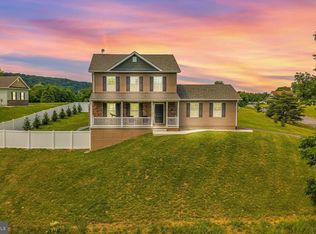 123 Hank Aaron Rd, Berkeley Springs, WV 25411