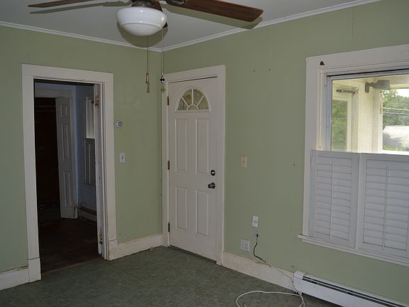 5th image of 11 Richardsville Rd