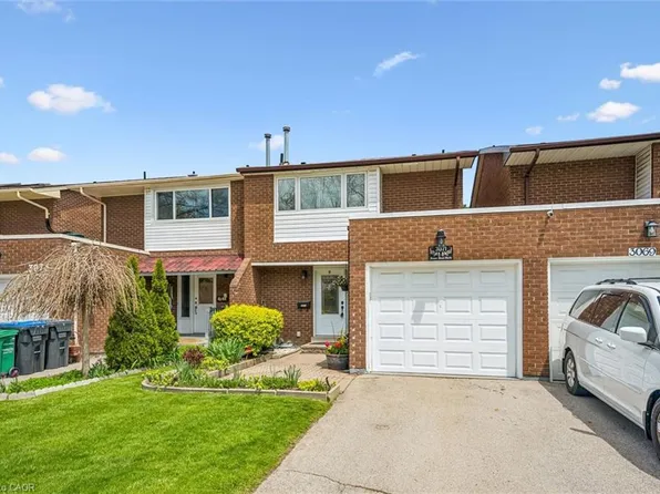 3071 Haines Rd, Mississauga, ON L4Y 4B2