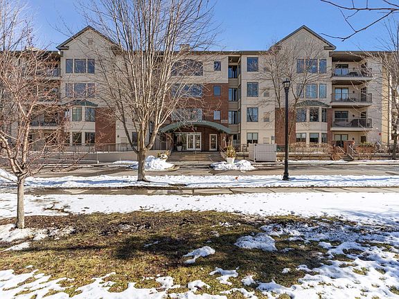 2nd image of 5225 Grandview Sq APT 313