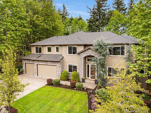 2nd image of 15214 NW Red Cedar Ct