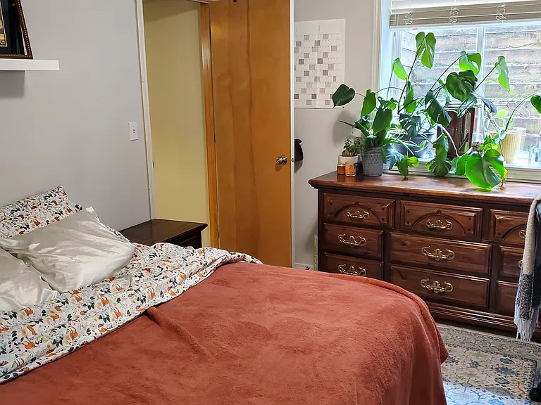 322 W Charlton Ave — Photo 19