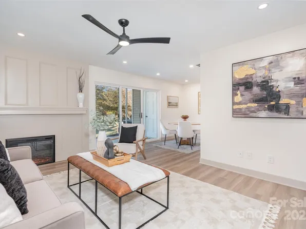 7802 Renaissance Ct #B, Charlotte, NC 28226