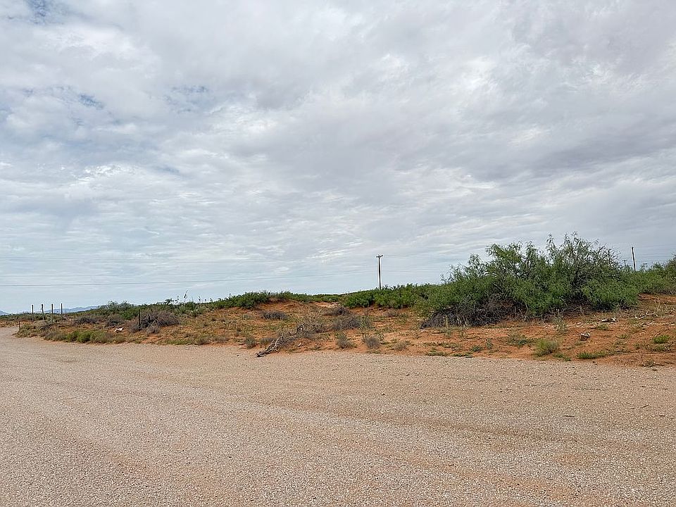 1st image of 13901 Purple Sage Ct