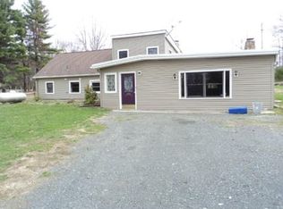 88 Gold St, Belchertown, MA 01007