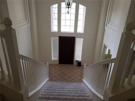 5th image of 228 Willowlake Dr